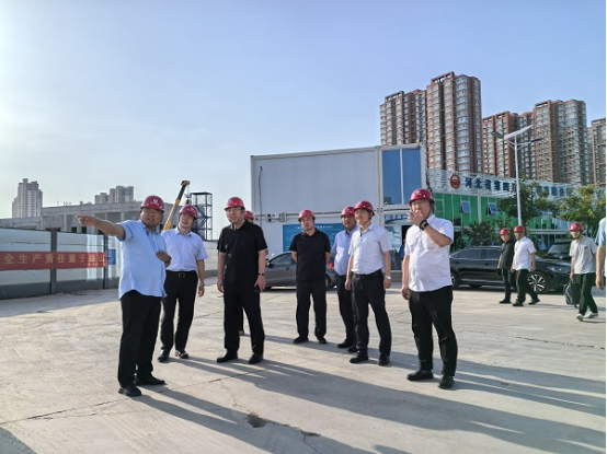 集團總工程師李占武帶隊到四分公司西南地表水廠項目考察交流